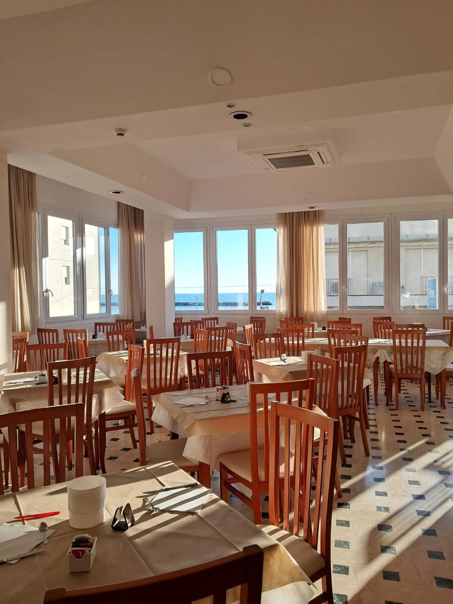 Hotel Barca D'oro 3*
